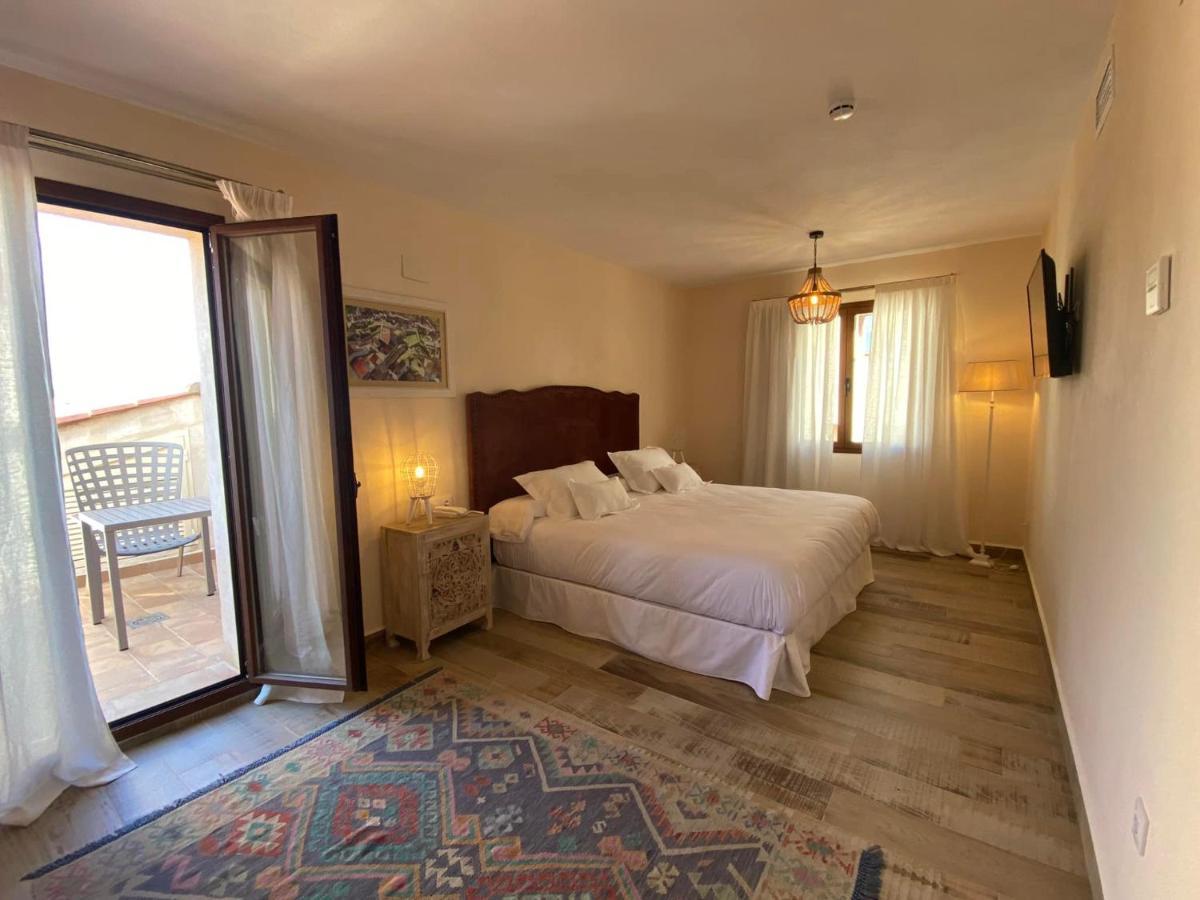 Hotel Palacio Conde Del Alamo Aroche Luaran gambar